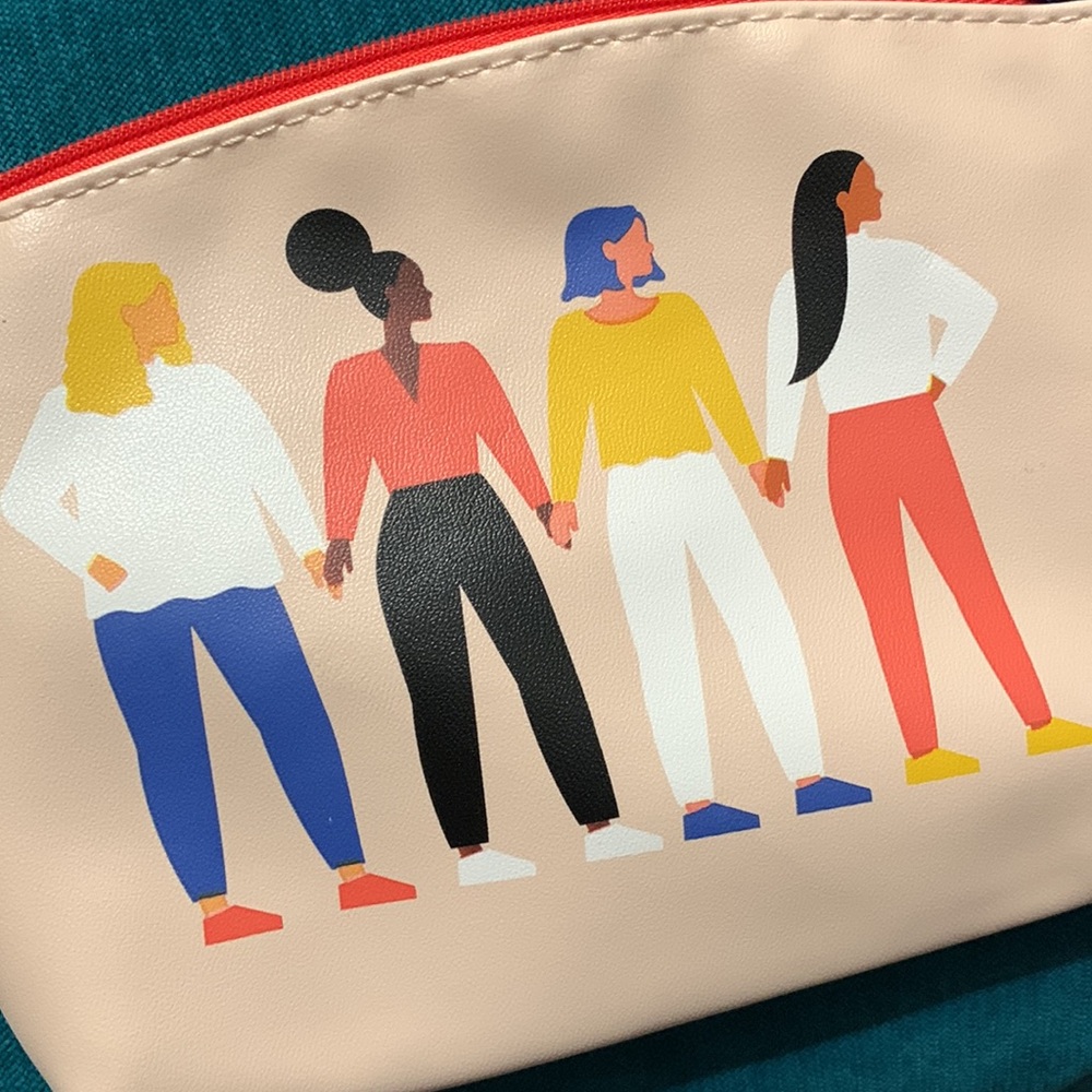 ipsy pouch - Picture 4 of 6